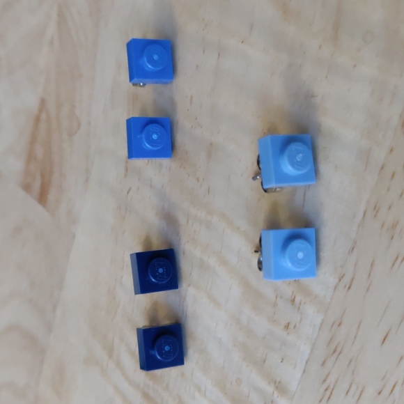 🎉3X HP🎉 Lego stud earrings - Picture 4 of 7